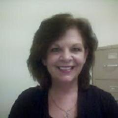 DivorcedMomLiz's profile picture. Enjoying life as a Real Estate Broker 
Correspondent for http://t.co/wD57Sd1kIc