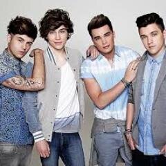 follow my new account @kashila1d I follow back!!