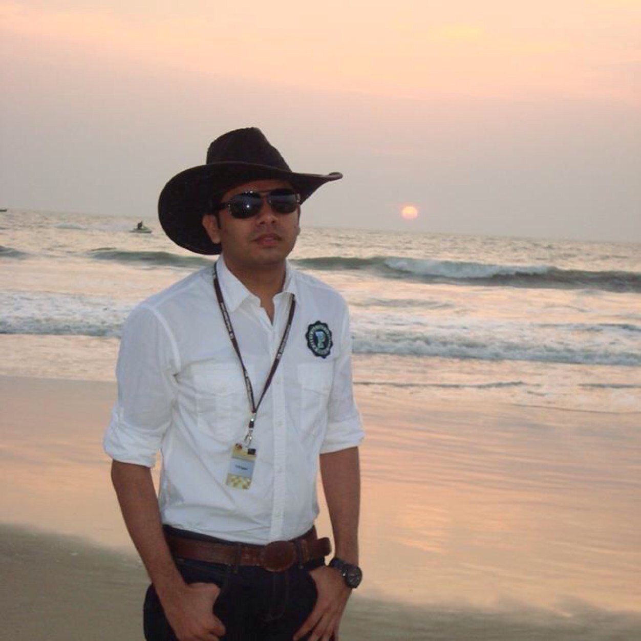 Tweet to know more about me.