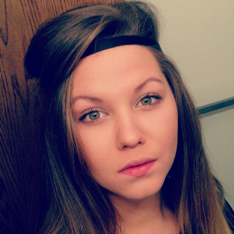 rech_e411's profile picture. 