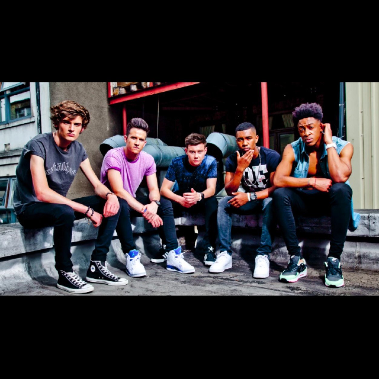 ~concept~onedirection~mcfly~codysimpson~ .@ConceptOfficial follows!♥