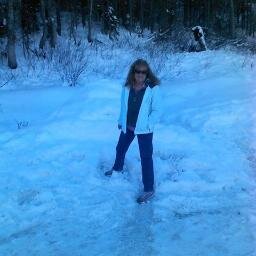 AhnieFrye's profile picture. 