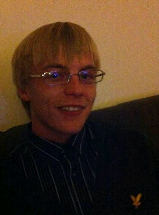 AndyPeee92's profile picture. Nothing is unreachable