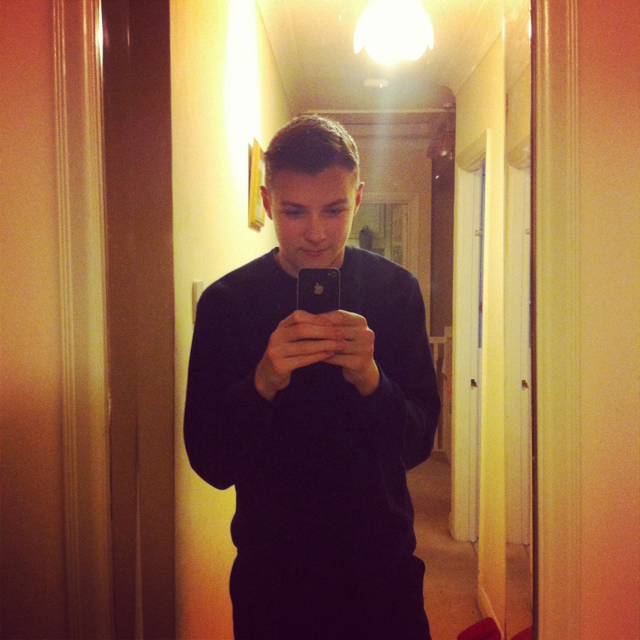 New twitter account!
13//single//england