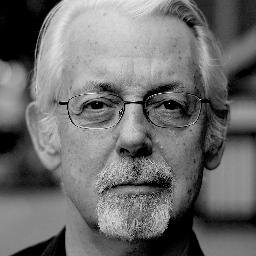 Writer | Playwright
CRY, HEART, BUT NEVER BREAK translator: https://t.co/TkxnWGWmE7 |
New Play Exchange: https://t.co/KXaqI4eBhy |