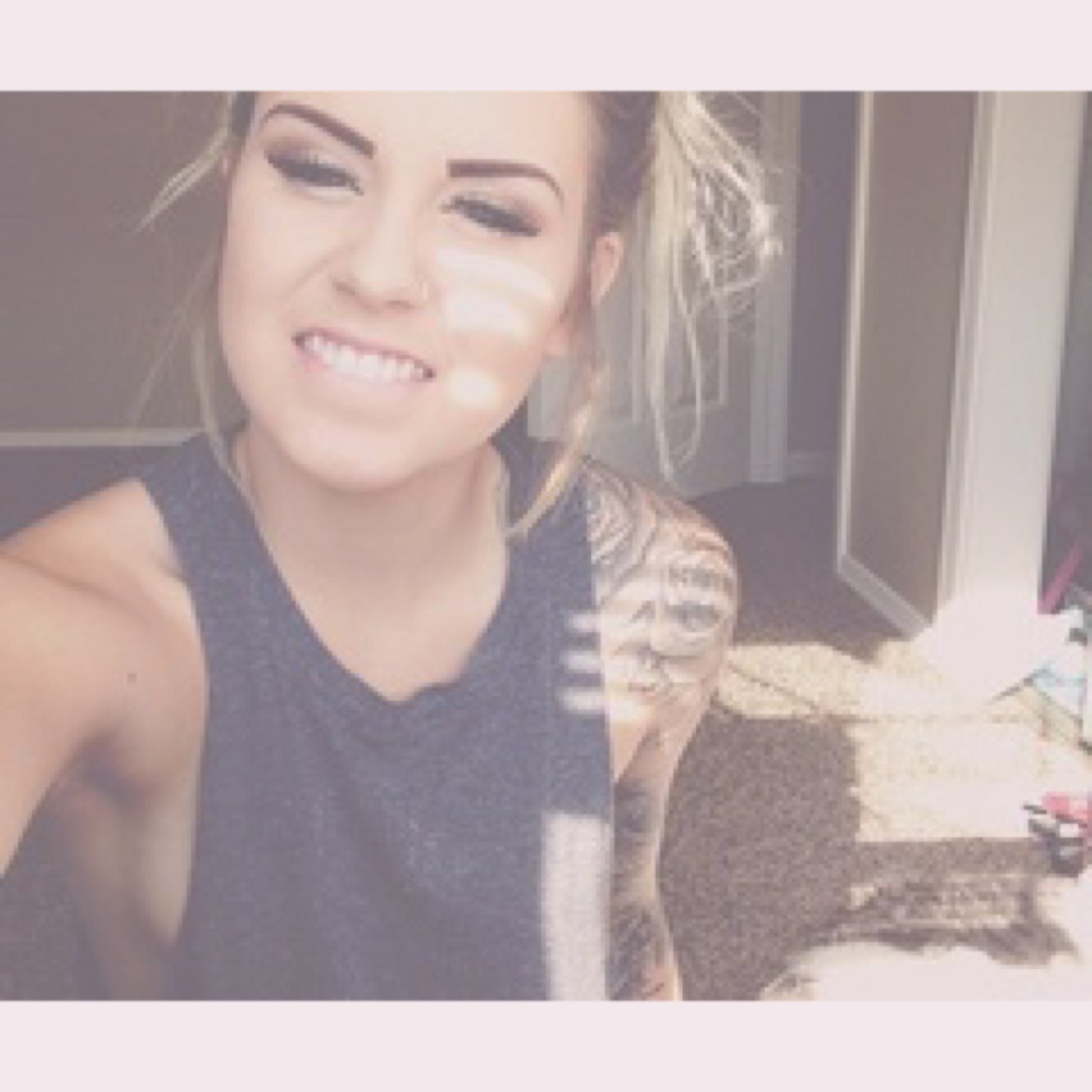 josephine nicole • single • etero