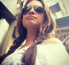 ha milhares de pessoas nesse mundo e foi no seu olhar que eu encontrei a razão de viver! you are my everything @lua_blanco