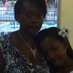 vanesperta's profile picture. 