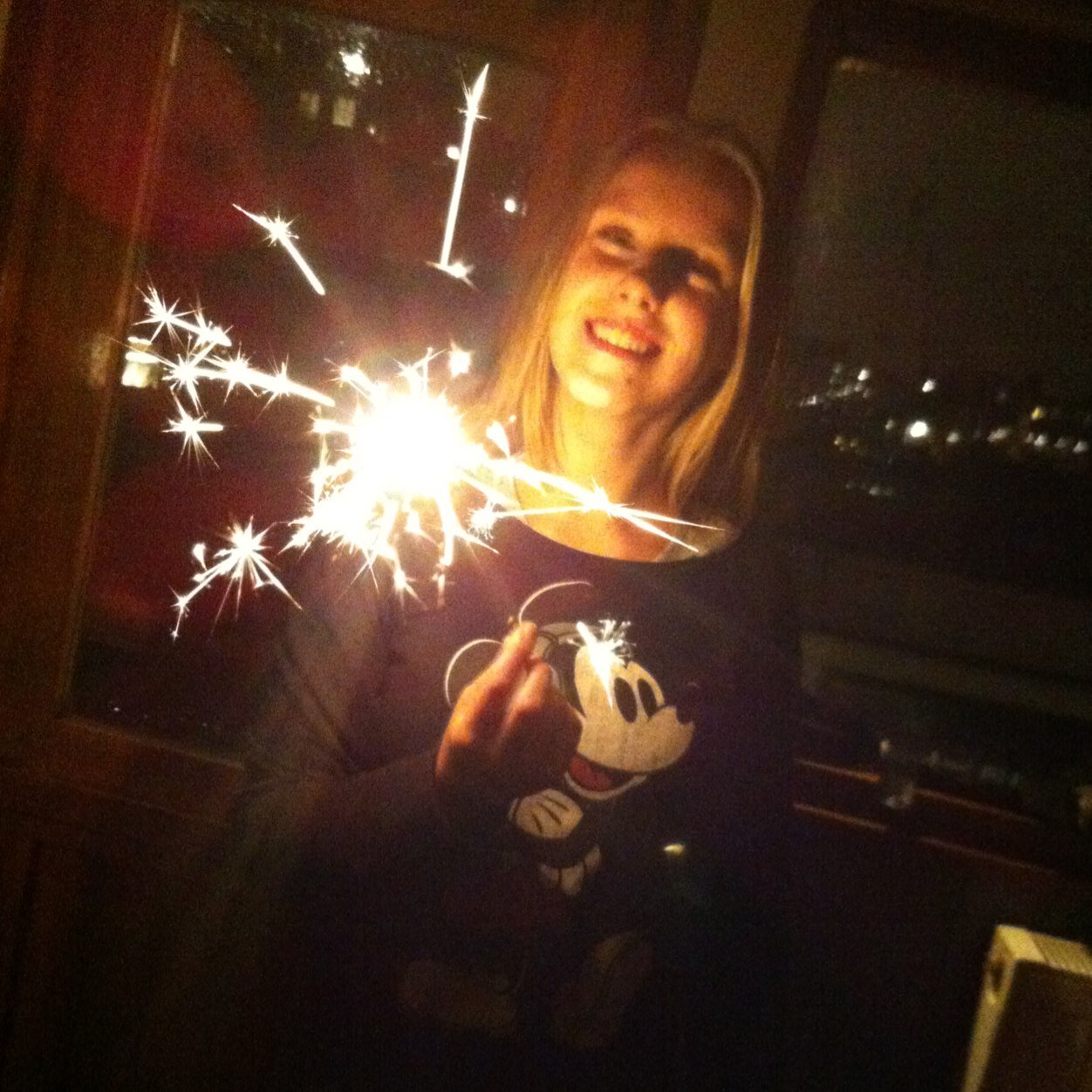 TESSSAAAAAAAAA sc Buitenveldert LINAAAAAAA Ik hou van je!  xLilaaaaaa