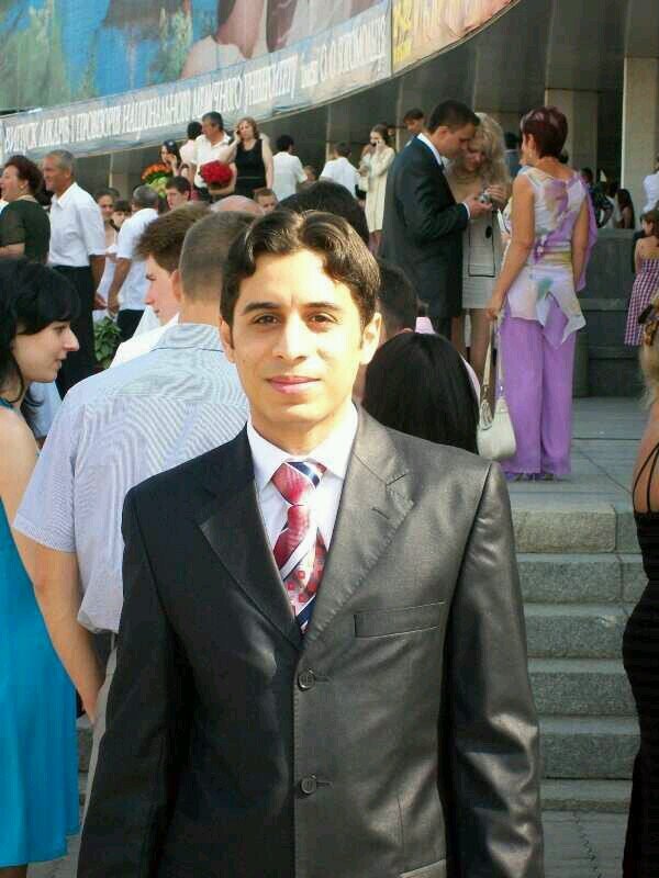 ‏‏Dentist طبيب أسنان
