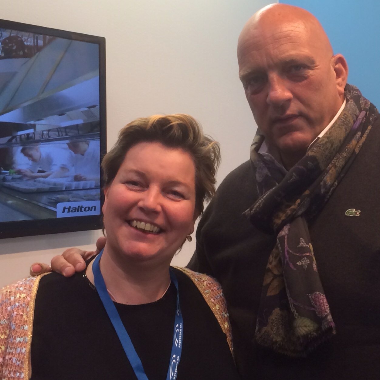 Anitaschothuis's profile picture. Geboren en getogen Beuningse. Ik heb van mijn hobby maar beroep gemaakt namelijk koken! Moeder van @jschothuis en vrouw van @Sterrebos ....