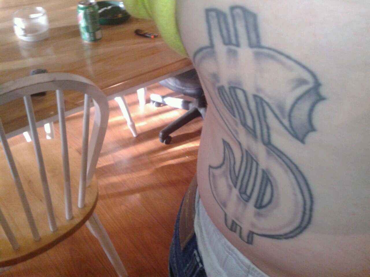 l8cy420's profile picture. 