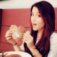 SmilerLULI's profile picture. I'm that girl but shy and Nerd who loves to see people smile and do not care to tell others of her! ♥