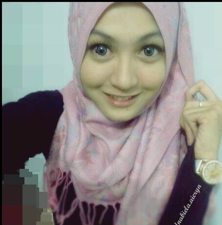 Beauty ¡s not ¡n de face, Beauty ¡s a l¡ght ¡n de heart...   ( Beauty is n0thing wit0ut Brain )