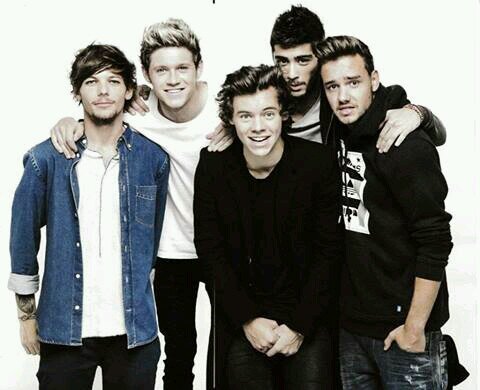 {One Direction} {Taylor Swift} {Selena Gomez} {Austin Mahone} {Demi Lovato} { Justin Bieber}           London