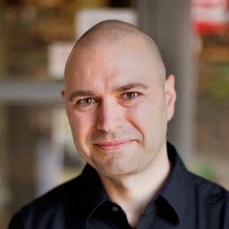 Principal at The Pixel Shop in Toronto. Designer, digital, dad.