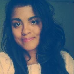 My Happiness is know that God holds me besides my world is fall down :DDD
Love music, ppl and of course JESUS!! ♥