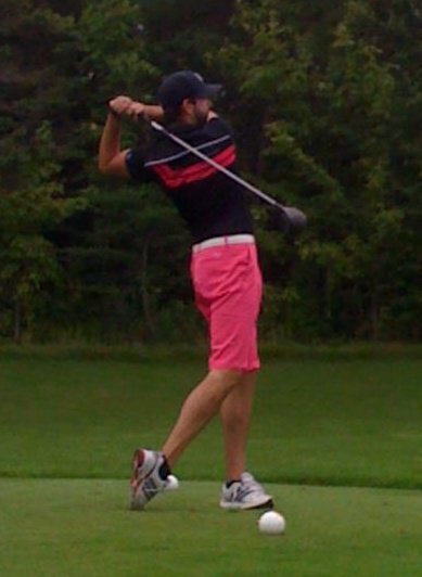 Sports nut, Terrible golfer, fish whisperer 
@Covers & @Covers_Experts