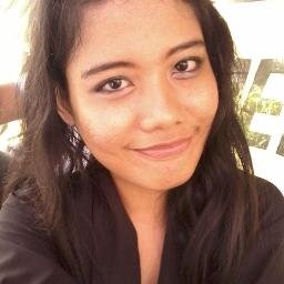 Bukanlah hidup tanpa perasaan takut: melainkan memiliki TEKAD untuk terus maju meskipun takutl.
_Vickie M.Worsham. 

:)