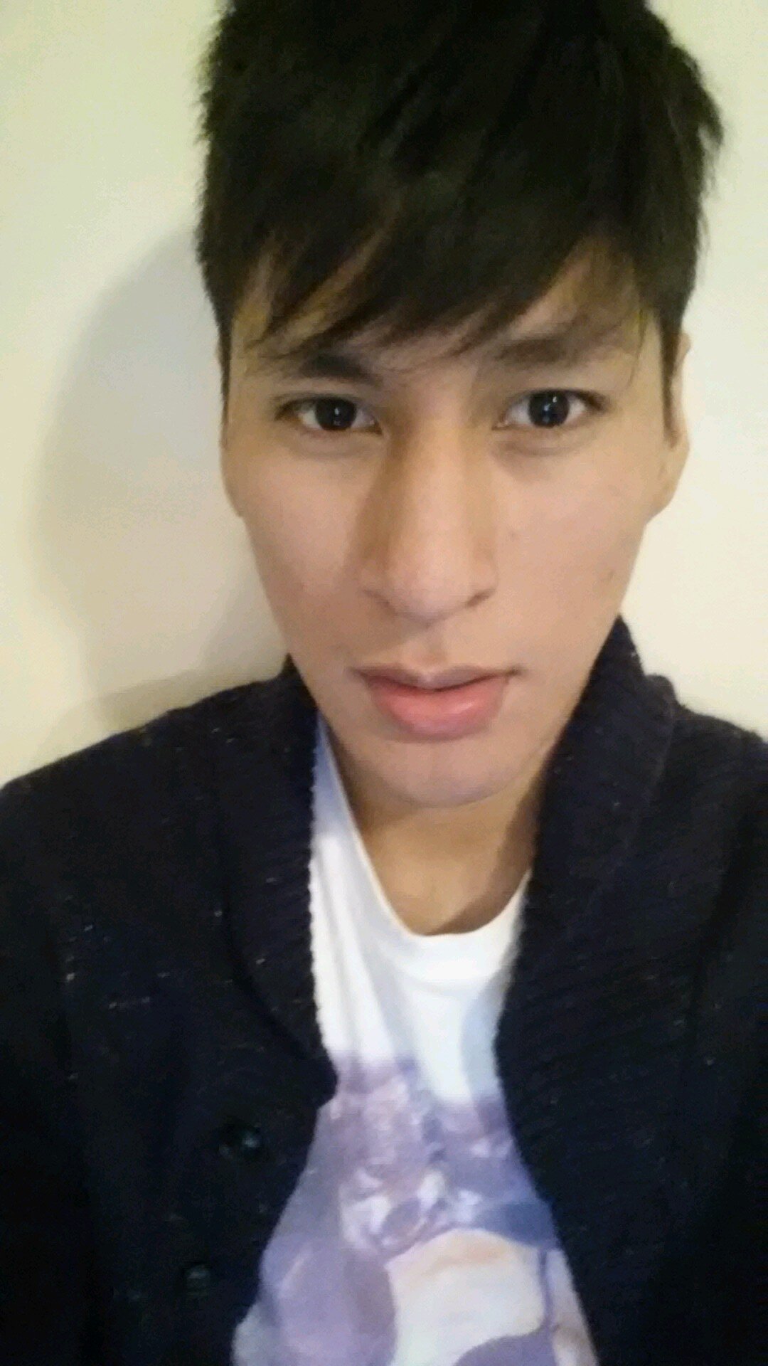 Im a dancer and singer and dream to become a kpop singer and dancer :D.