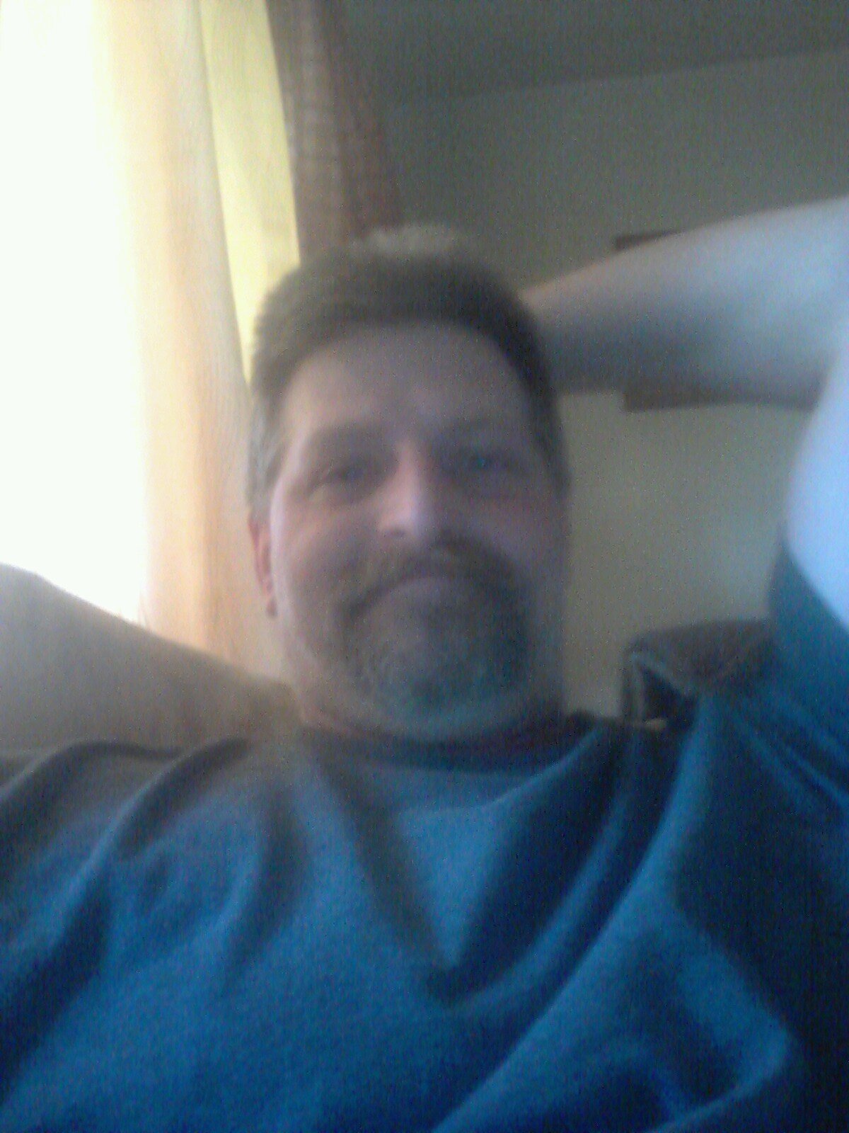 Retired X-Tire Monkey, loves cooking , Luv Eagles,Phillies,Flyers. HATES all NEW York Teams, and i live here. And Pizza #1 and happily married with kids.