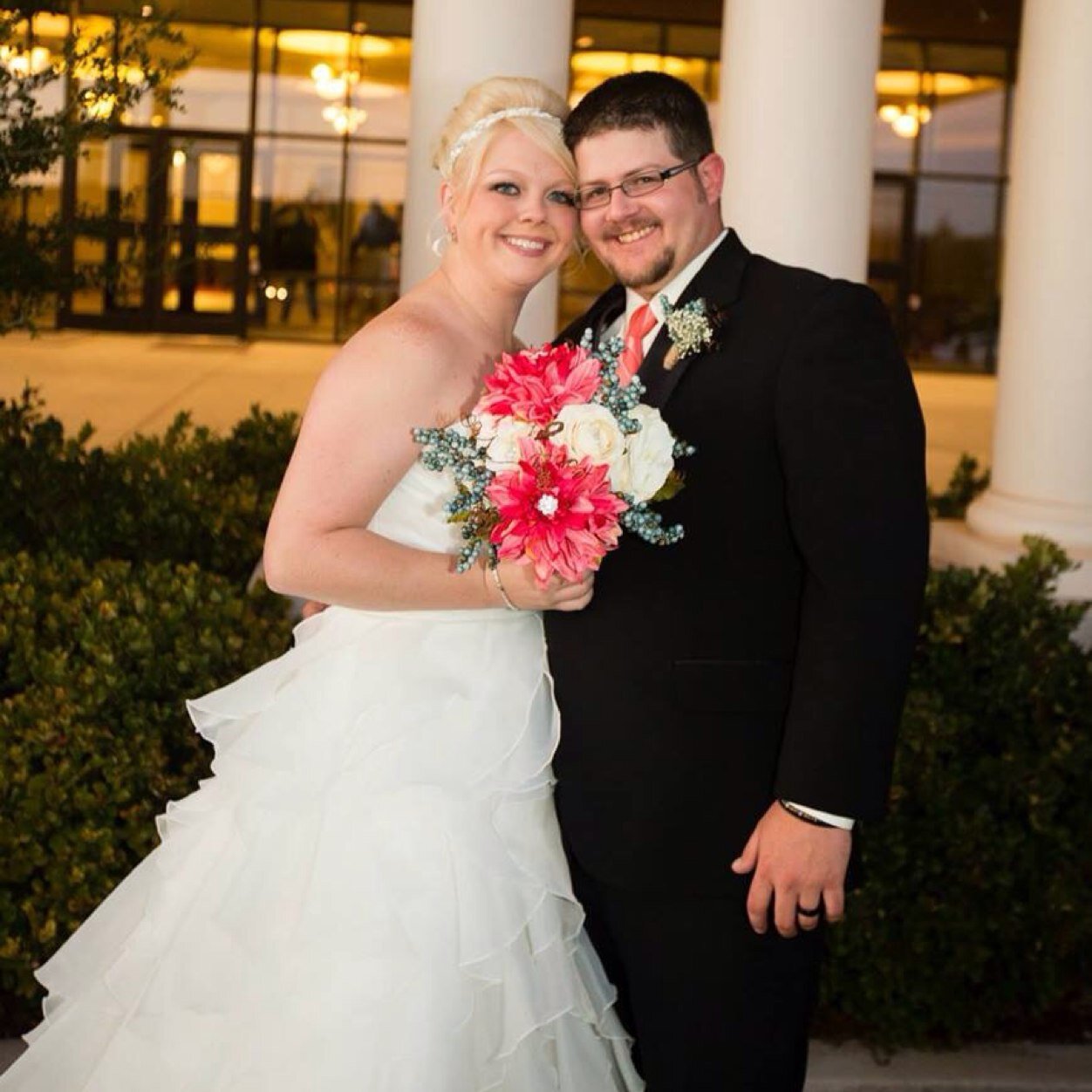 BayleFox's profile picture. Married to my best friend as of 11/02/13!