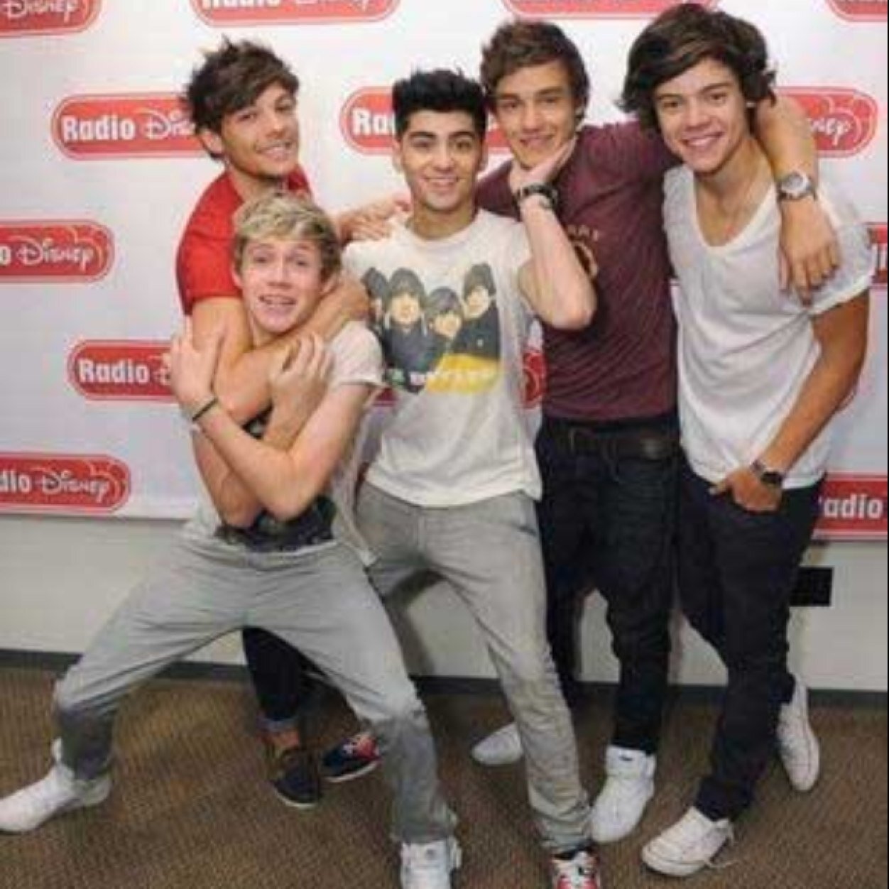 welovethedthe1d's profile picture. If you love them we love you.....were going to see them in june at wembley omg.....follow our pages @megannah_ & @leylahdobinson
