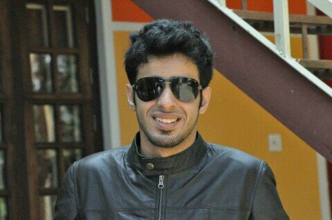 ‏‏‏‏‏‏.. هلإلي / قصيمي / ب الرياض / عاطل / وأمنيتي أدور العالم ، وأعشق السفر / وودي أشوف عيالــي / وأحب العود الكهربائـي / وأحب أمي وأبـوي '