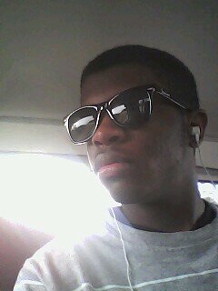 Alfredo_Caso's profile picture. 18. High school senior bout to join the army. i follow back