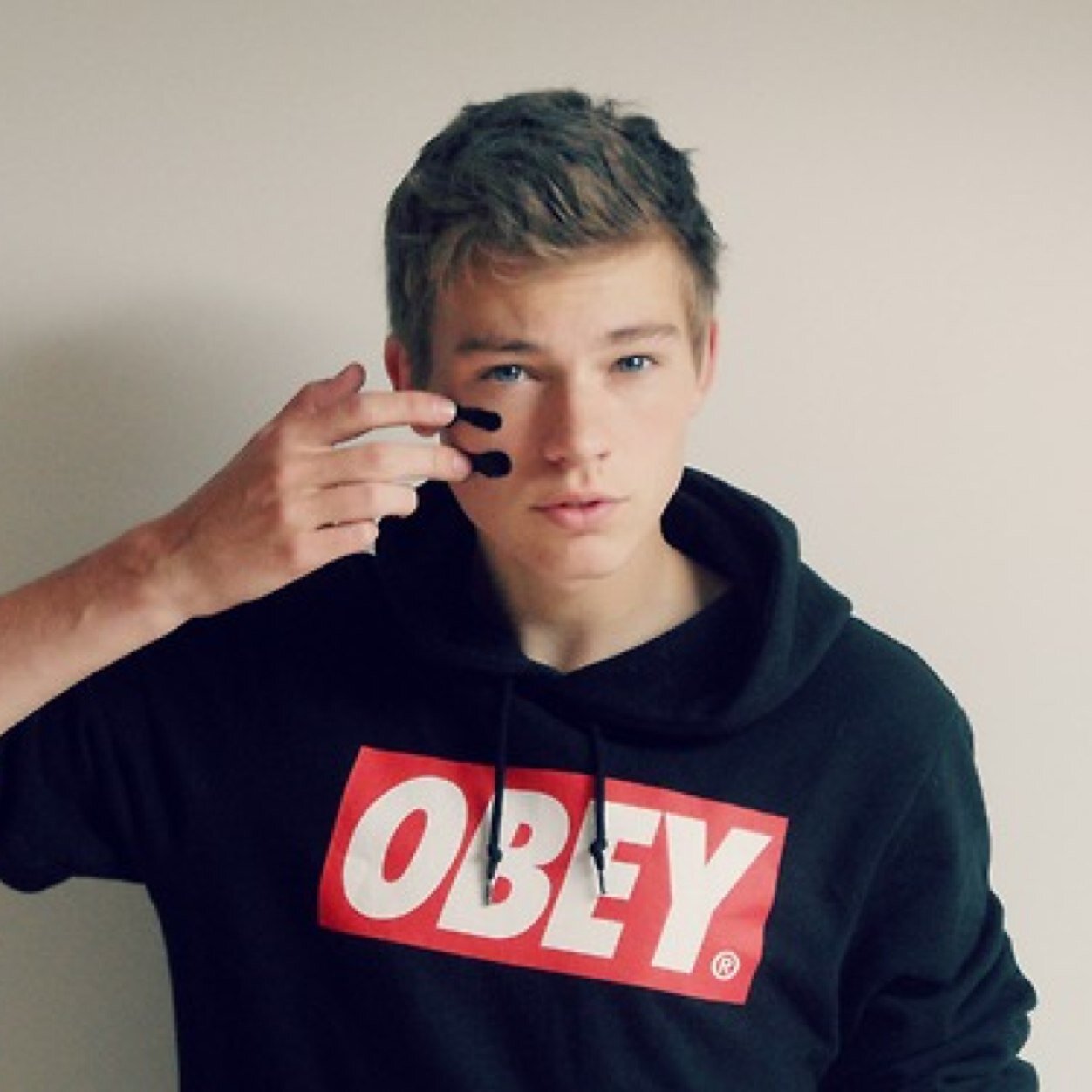 dylanbrian24's profile picture. 