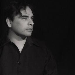 Creador de sueños or Dream maker 
Cantante Lirico Pop 
Vocal Couch