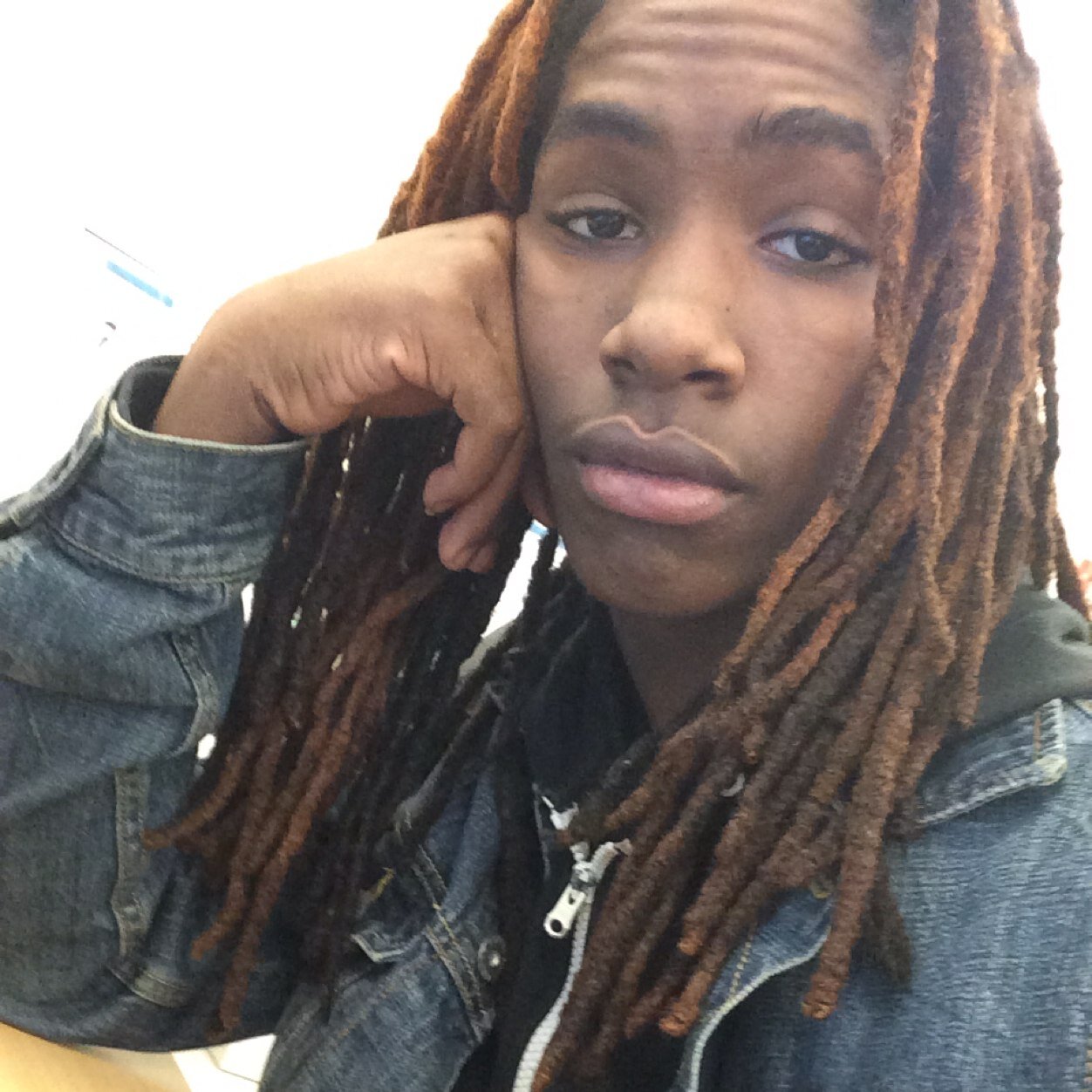 im 17 doing it big wit #teamspiz & jst free my bro mikey