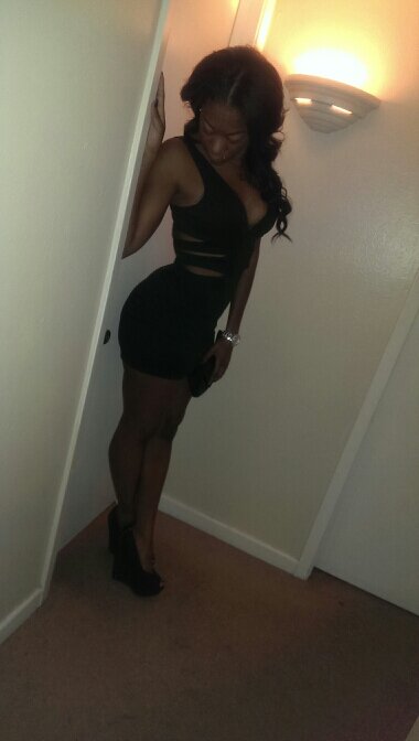 adorablelette's profile picture. welcome to the life of a celebrity........