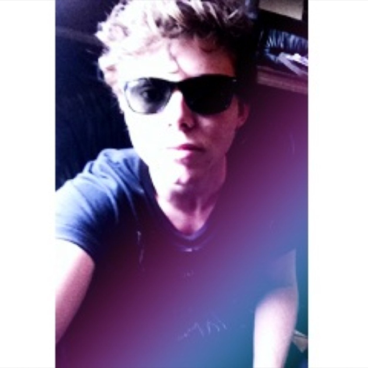 Hey beautiful you just got a free follow from @mintymashton! You should follow there! P.S. Ashton loves you so much don't give up!