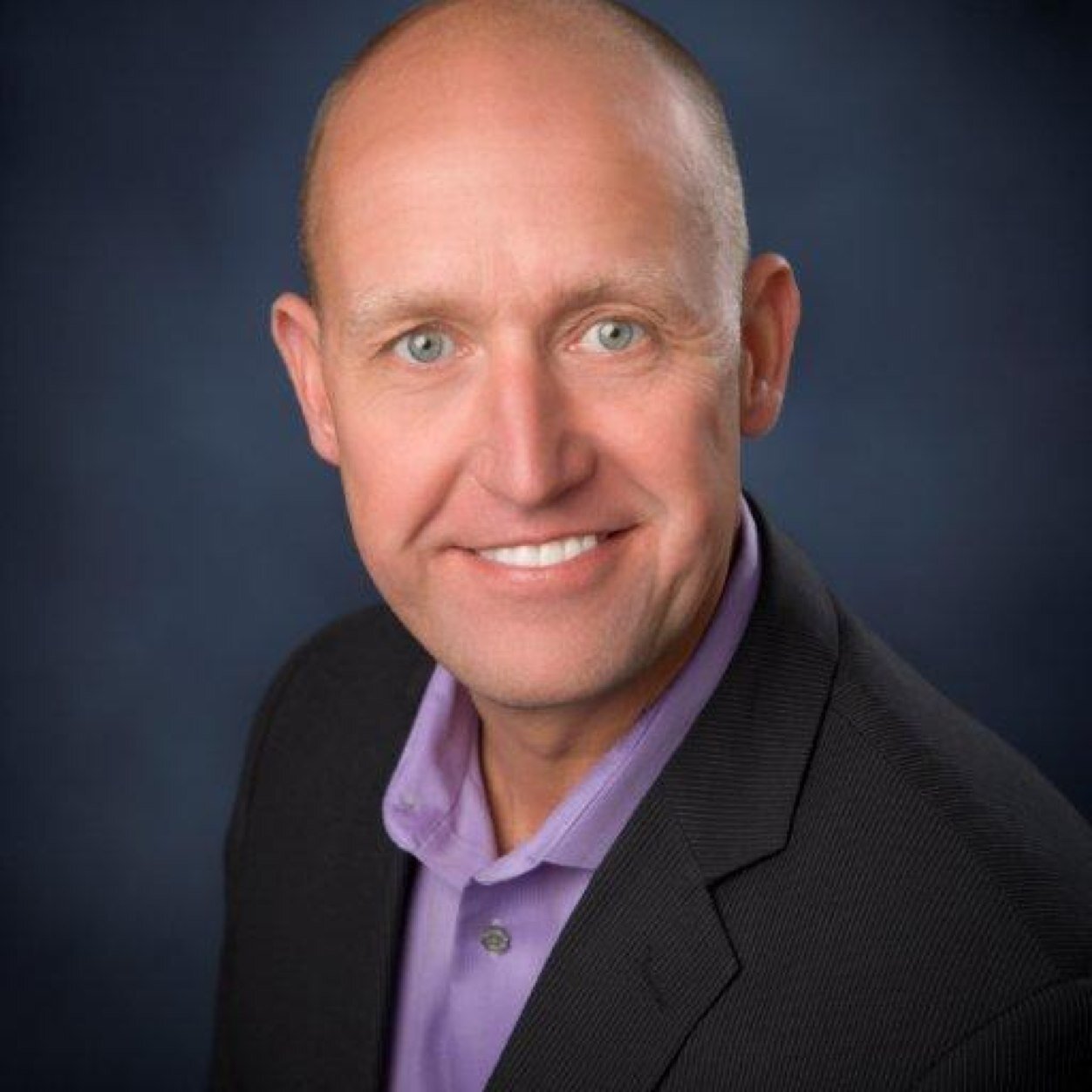 Commercial leader that is passionate about people and leadership.