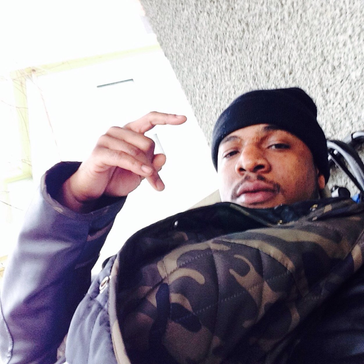 Chill type nigga.. Laid back,, and bout my business.. Neva lackin alwayz bout dat action..®