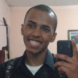 -Eu tenho uma visão; que o reino de Deus Cresça! Pastor, Tesoureiro de células na ICV. Amo JESUS.
12 do Ap. Valente.
 Diadema, SP. -  http://t.co/HOg50C3Apv