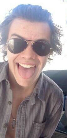 he has a beautiful soul too :) xx http://t.co/QKAEouU6vt