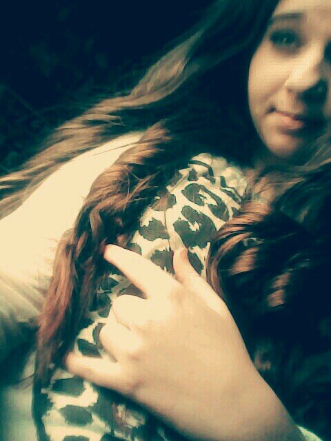 Δ Singing and acting is my Life.  ps. 1D stole my heart.