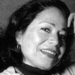 Actriz, Comediante, Cantautora, Bailarina, Guionista y Cineasta Mexicana. conocida como ¨La India Maria¨