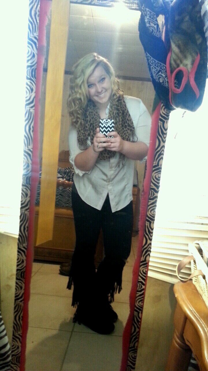 Madison Warren. (:
