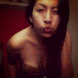 Mi vida es solo importante si puedo ayudar a muchos, si mi vida es para mi sola, entonces no la quiero. Mi vida es para la gente esa es mi filosofia
