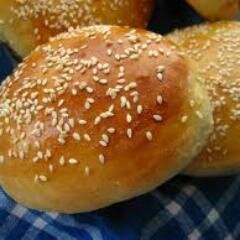 Buns_Daily's profile picture. You like sweet buns? How about salty buns? Maybe hot buns. You've come to the right page.