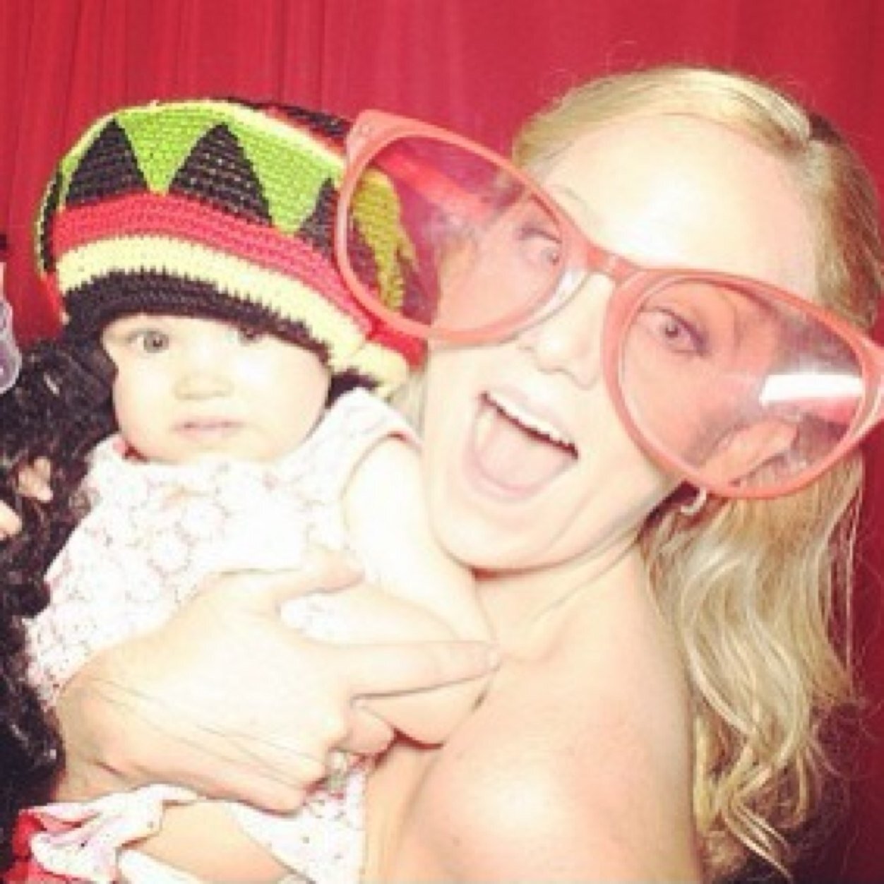 _laurenmeredith's profile picture. Married to the game... And Mike.