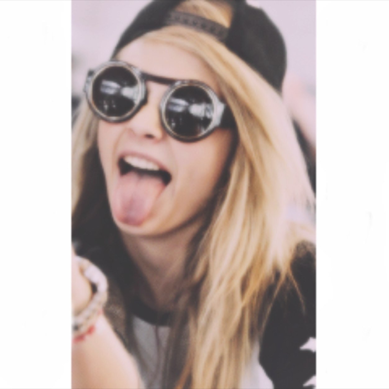 DiarioCaraD's profile picture. -{{♡Barbara♡♡tay♡Justincito♡tom}}-