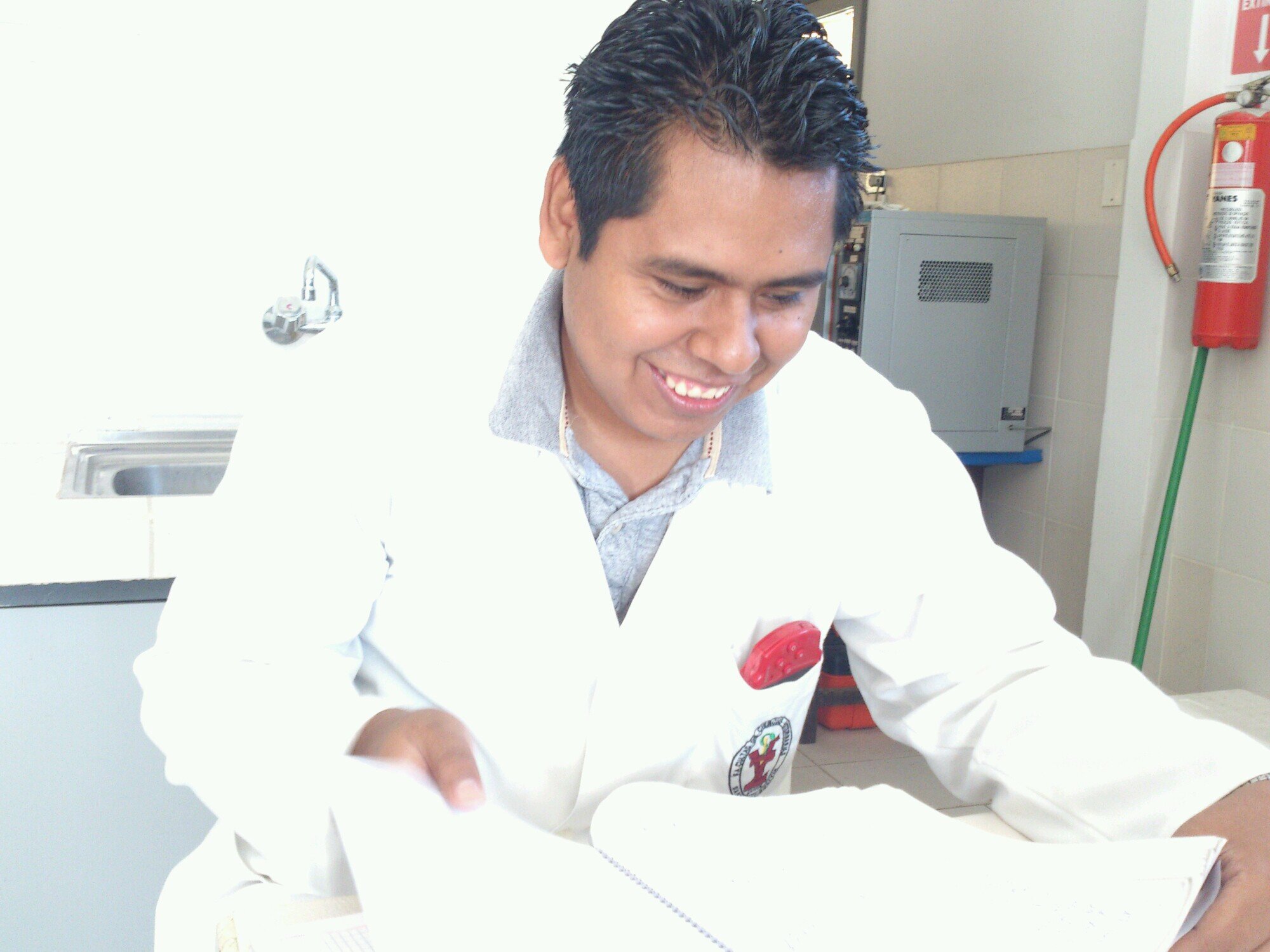 Medico Veterinario Zootecnista. Santa Cruz de la Sierra - Bolivia. Trabajo Actual: Independiente