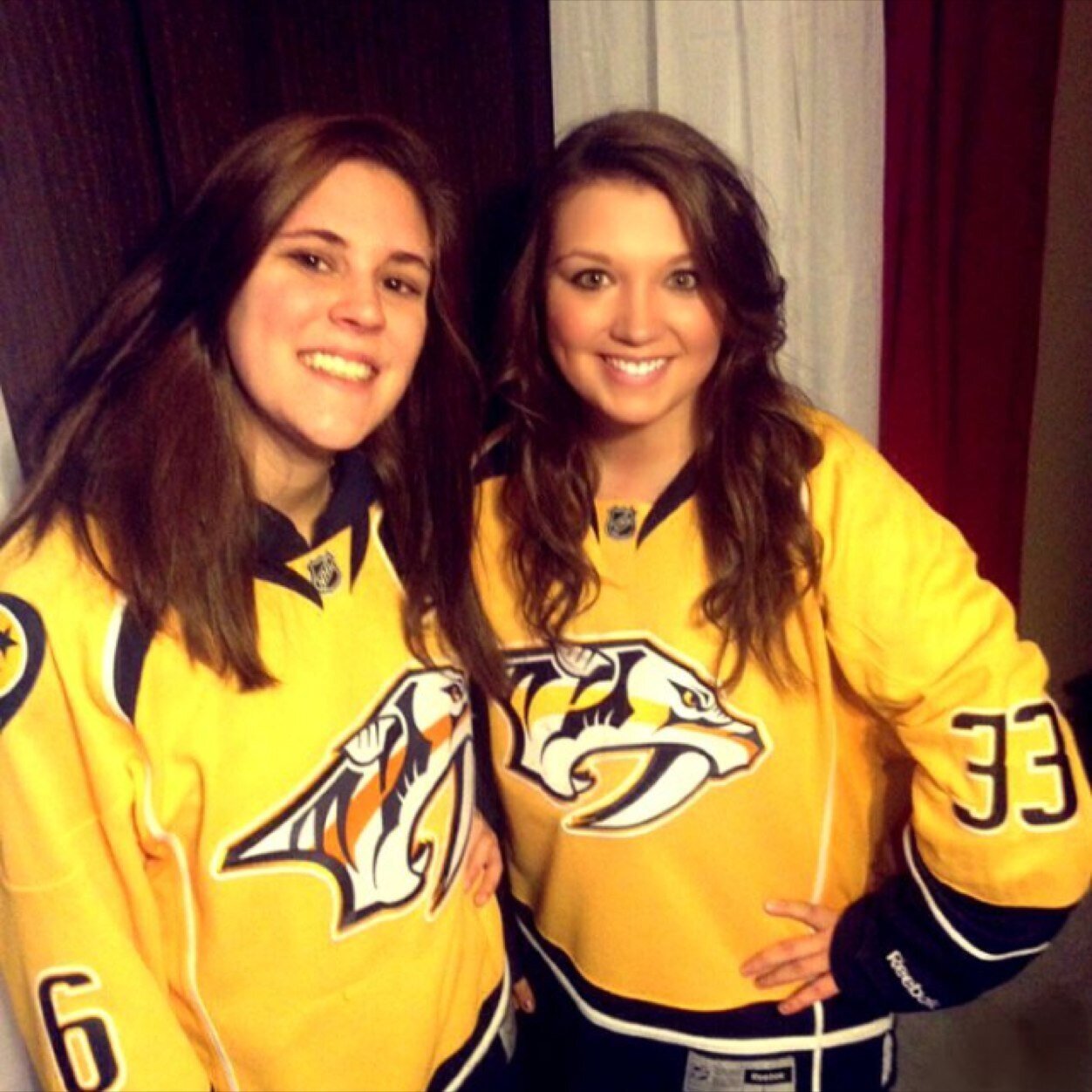 Southern girl to the end, Predators fan, looking for a good man, and living my dreams!