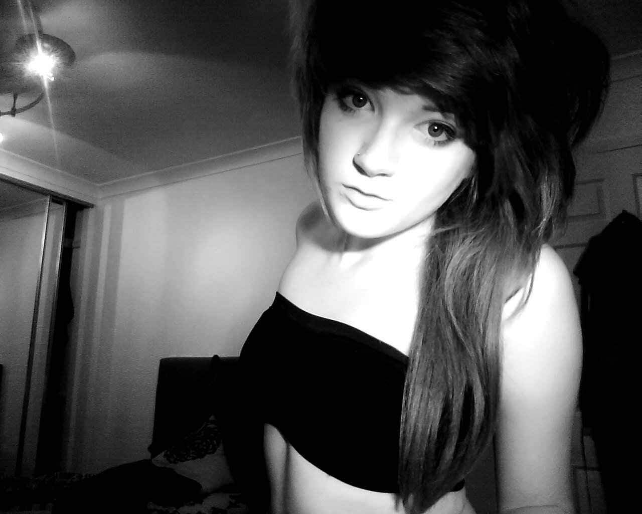 MireielleYurene's profile picture. Puberty either makes you a hot sex god or a potato.