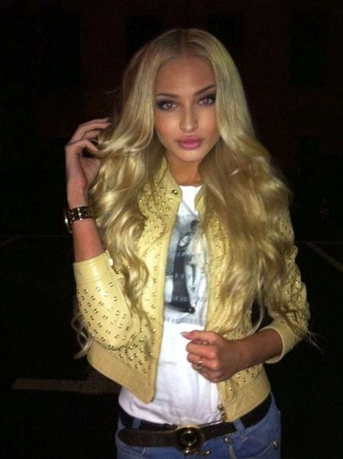 RosalyndPaquot's profile picture. I have no expectations because it's better to be surprised than disappointed.