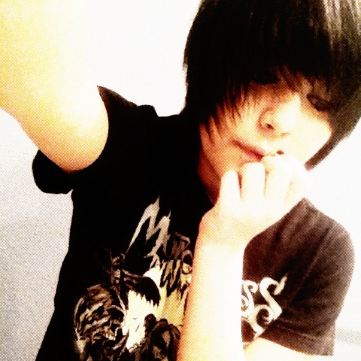 Angel. Fuck Society. Smoker. Metal Head. Hate Posers. Band-MotionlessInWhite. Fuck Religion. Depressions. Anxiety. SelfHarm. My Past Isnt Your Buisness.